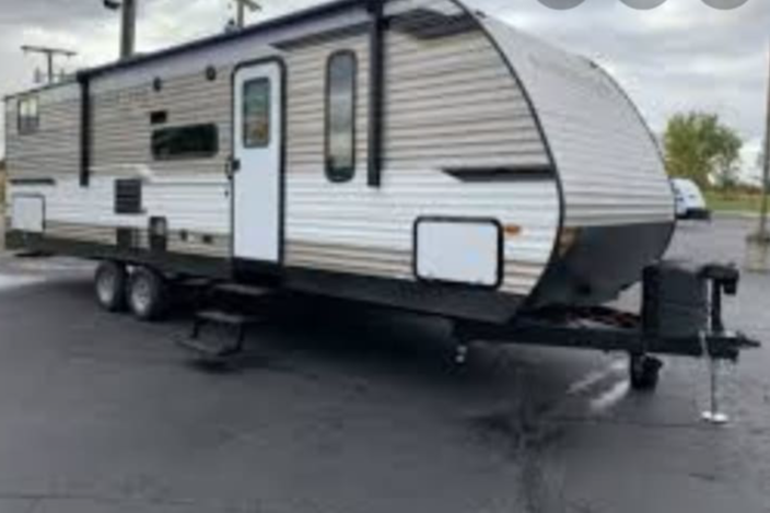 Bruce-Sleep 8-10 NEW 2021 Dutchmen Aspen Trail LE 29BH