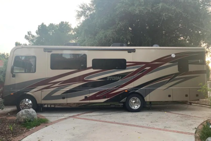 New Luxury 34